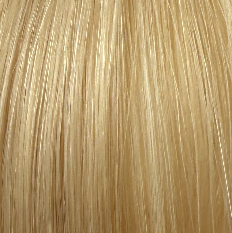 INVISIBLE WEFT